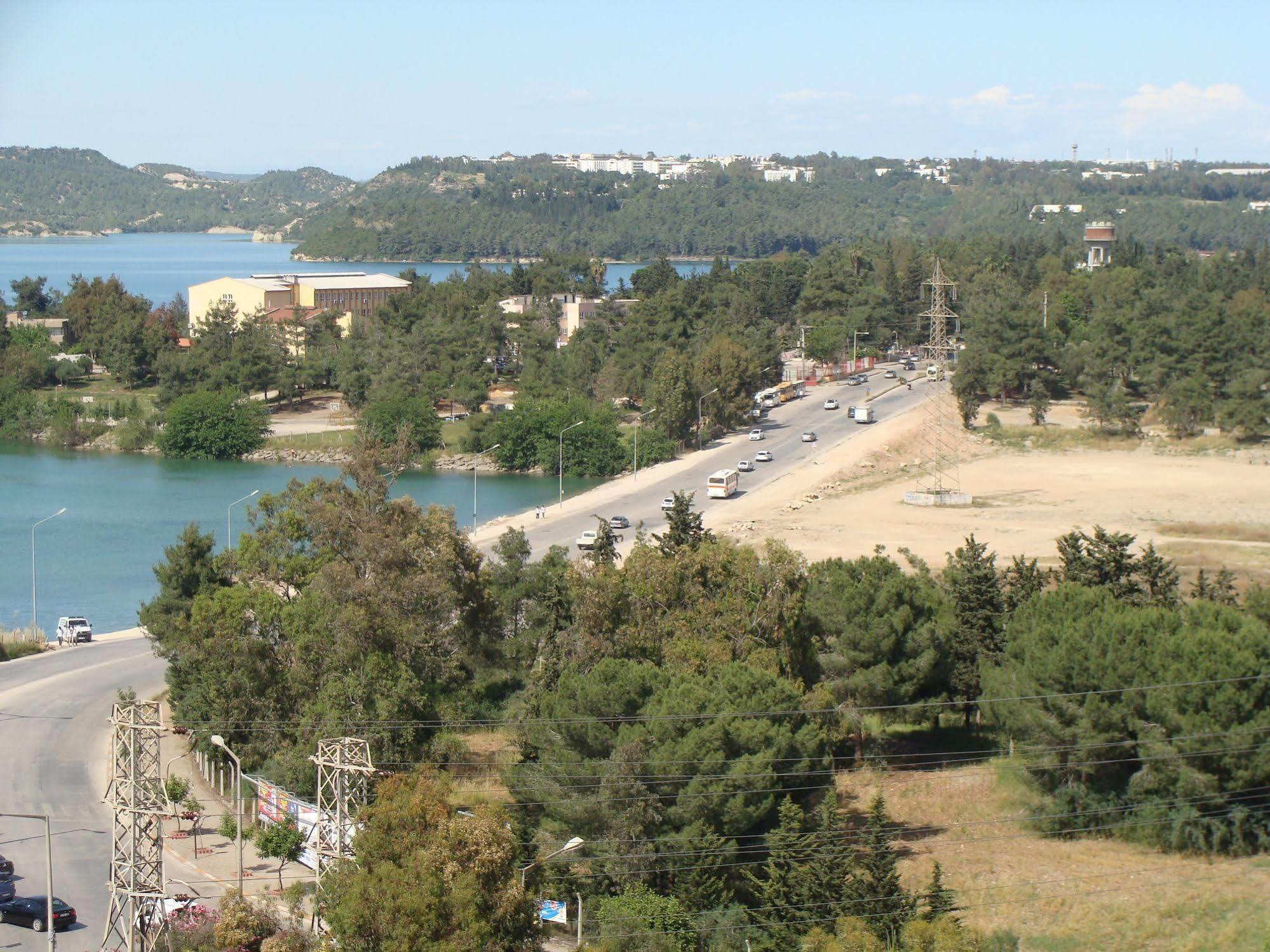 Masel Hotel Adana Exterior foto